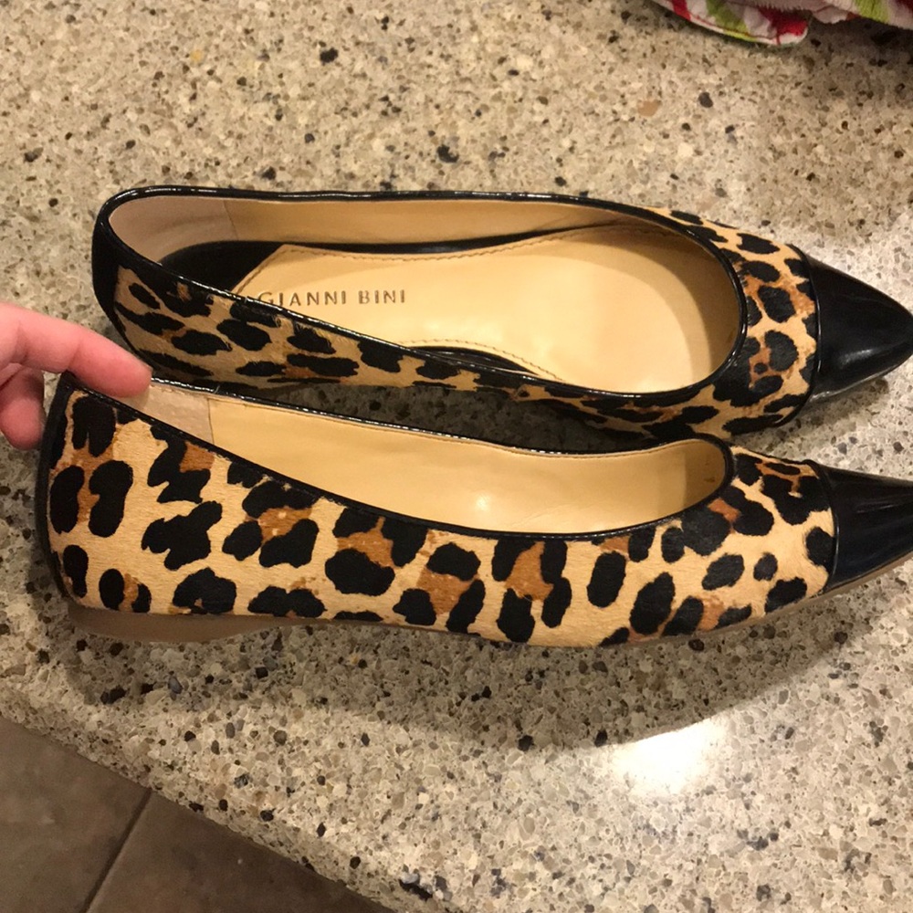 Gianni Bini flats